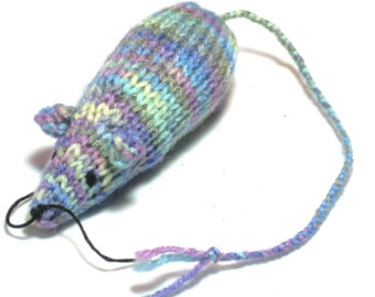 knitted mouse cat toy